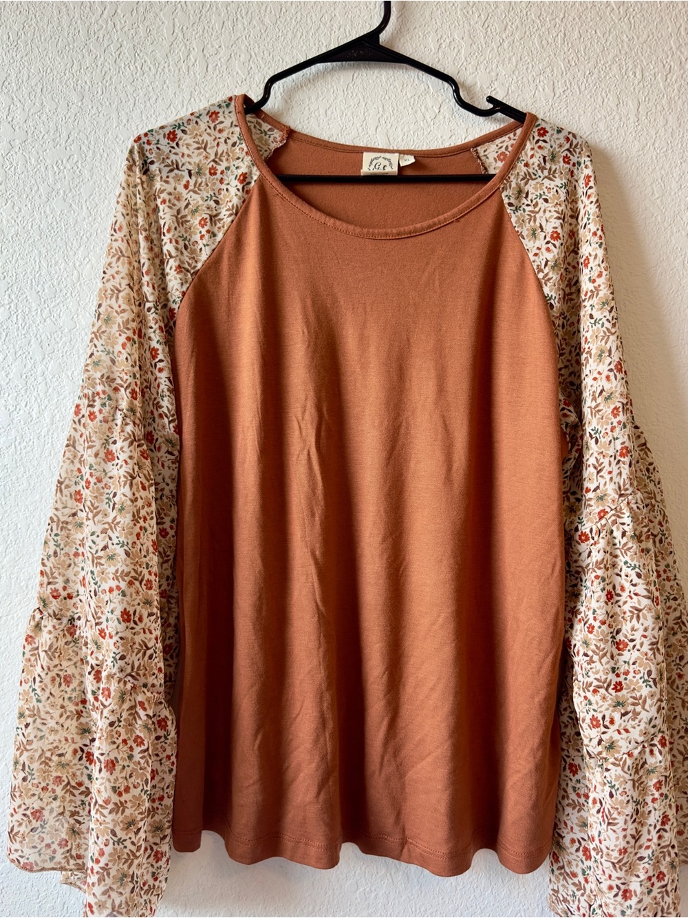 Boho Grace & Emma Top with Bell Sleeves. Size XL